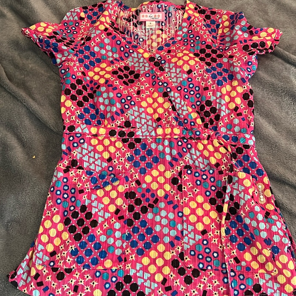 Scrub tops